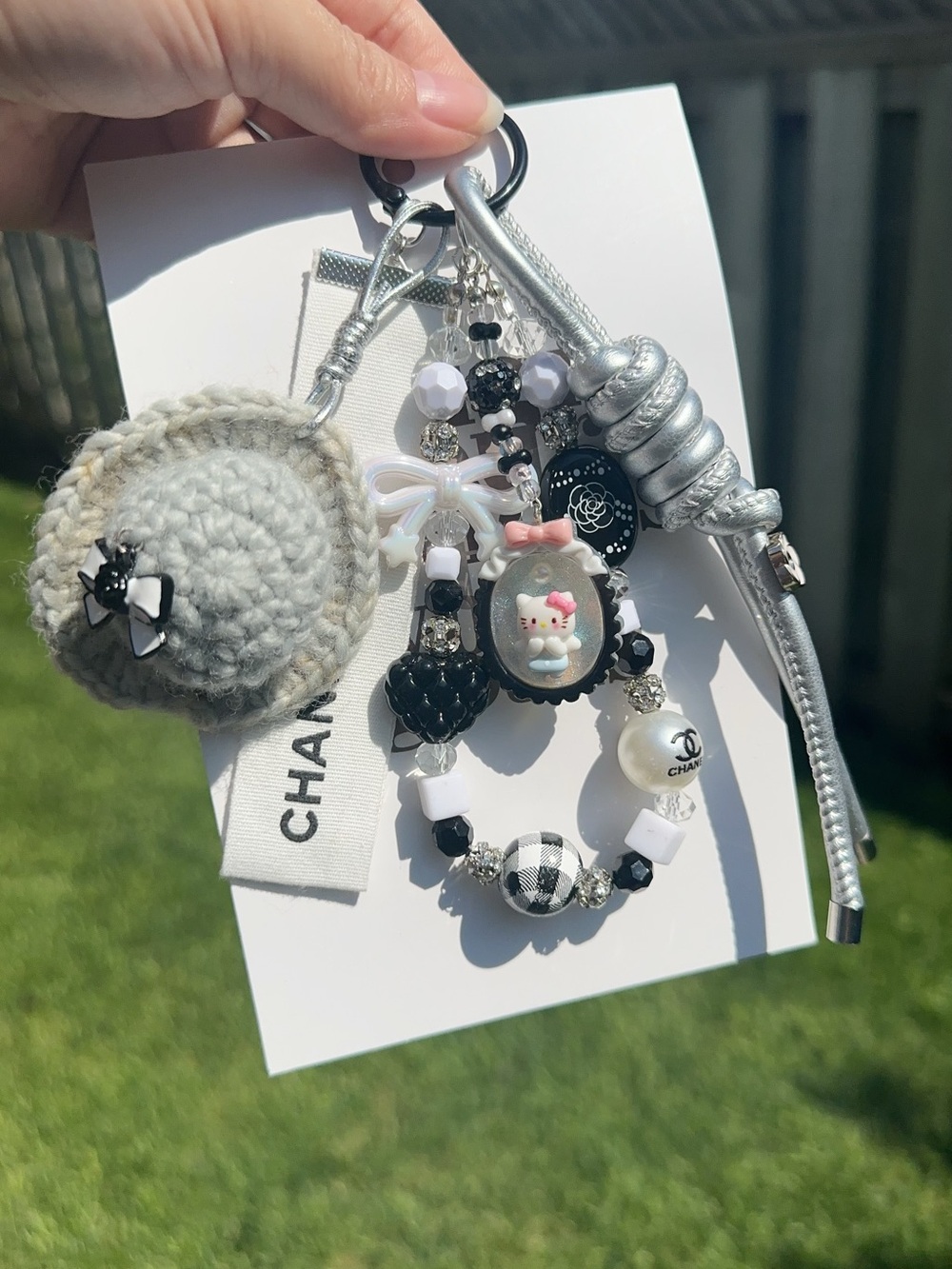 Authentic CC Ribbon with unbranded White & Black Beaded Bag Charm - Picture 4 of 4